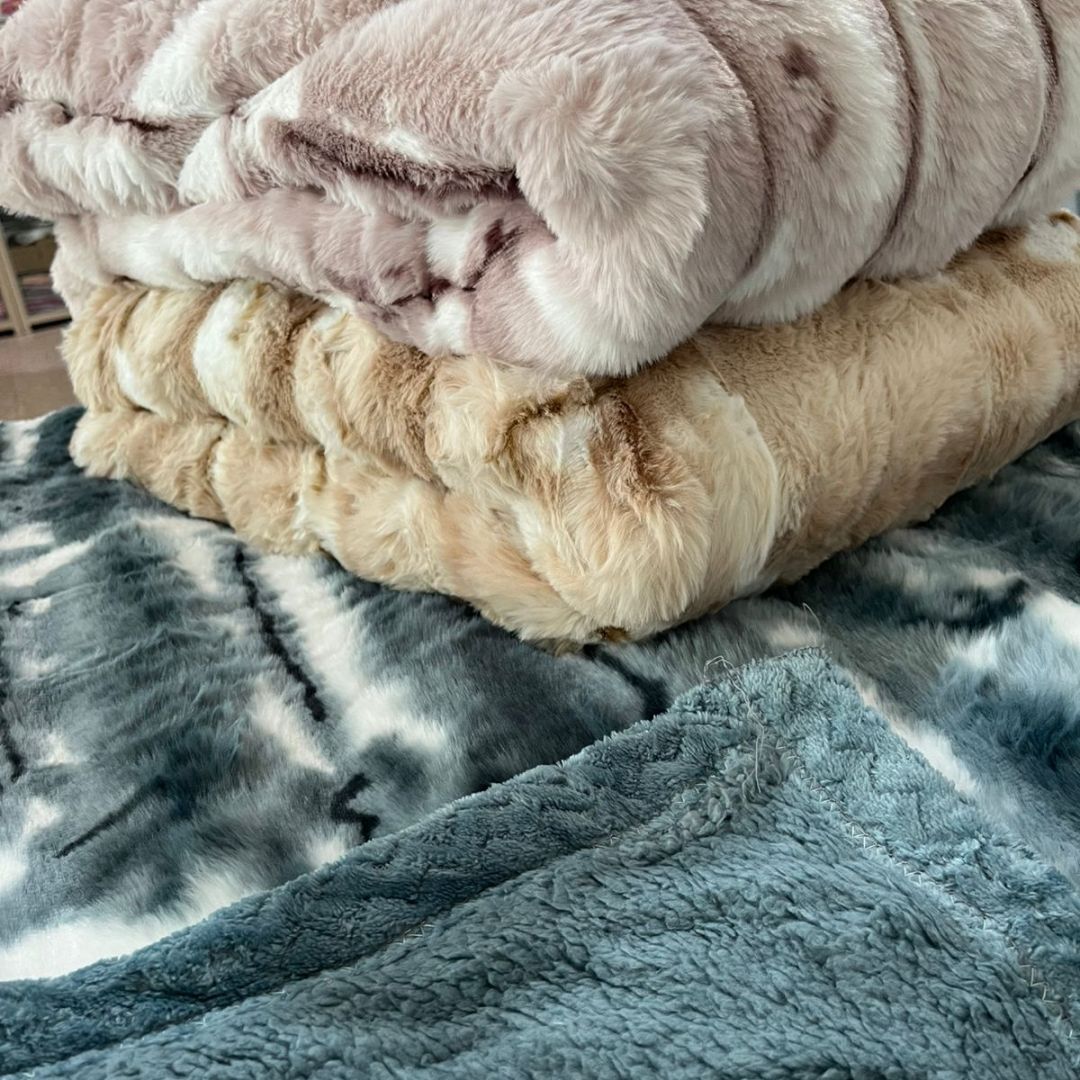 MANTAS PIEL DE CONEJO